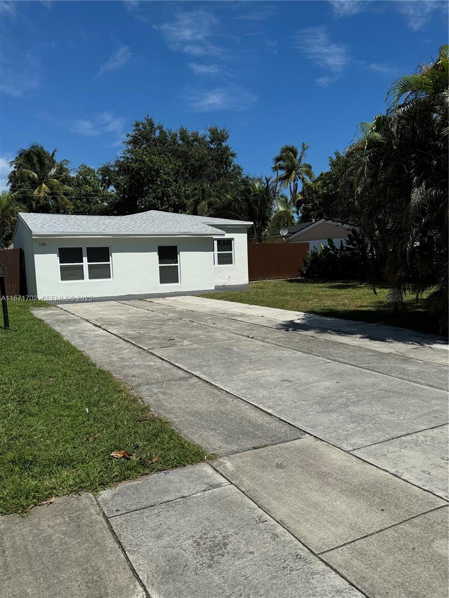 1829 NE 176th St, North Miami Beach FL 33162 — #A11671702