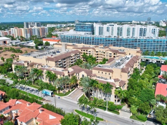 3001 NE 185th St # 114, Aventura FL 33180 — #A11675423