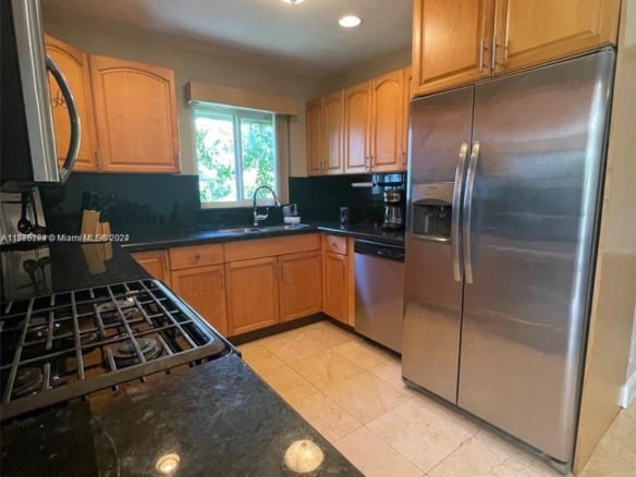 1531 Moffett St, Hollywood FL 33020 — #A11676284