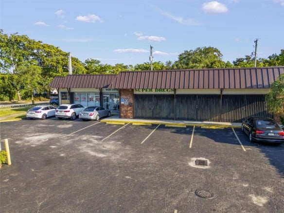 5500 SW 8th St, Coral Gables FL 33134 — #A11679215