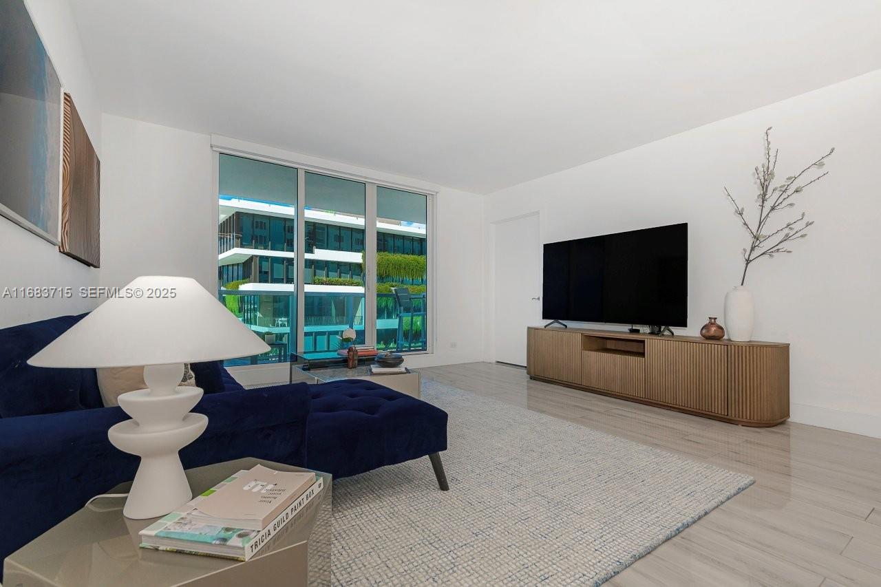 6dd28e9b-3598 2301 Collins Ave # 534, Miami Beach FL 33139 — #A11683715