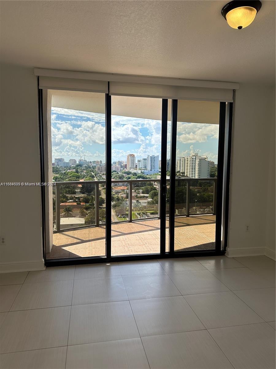 6dd28e9b-3599 2301 SW 27th Ave # 1202, Miami FL 33145 — #A11684039