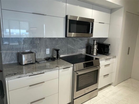 1830 S Ocean Dr # 2604, Hallandale Beach FL 33009 — #A11684500