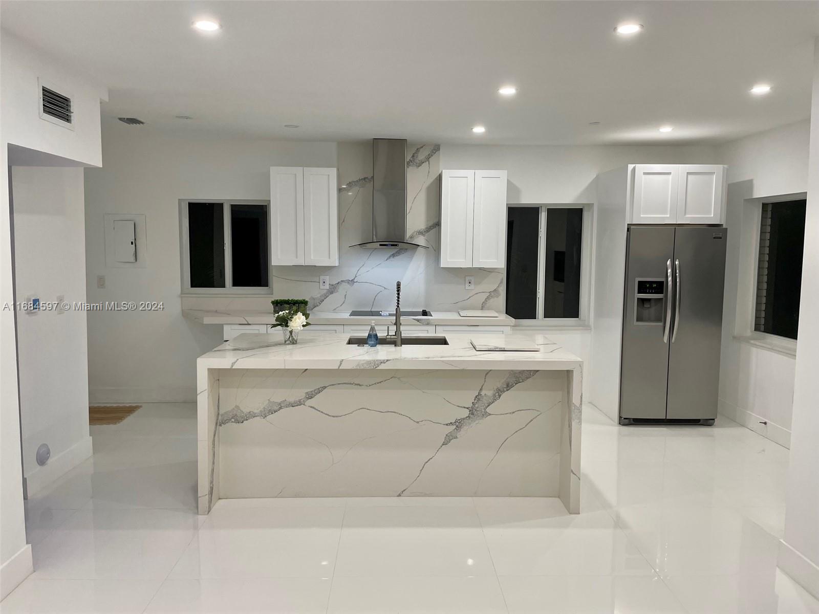 6dd28e9b-3606 1201 Marseille Dr # 17, Miami Beach FL 33141 — #A11684597