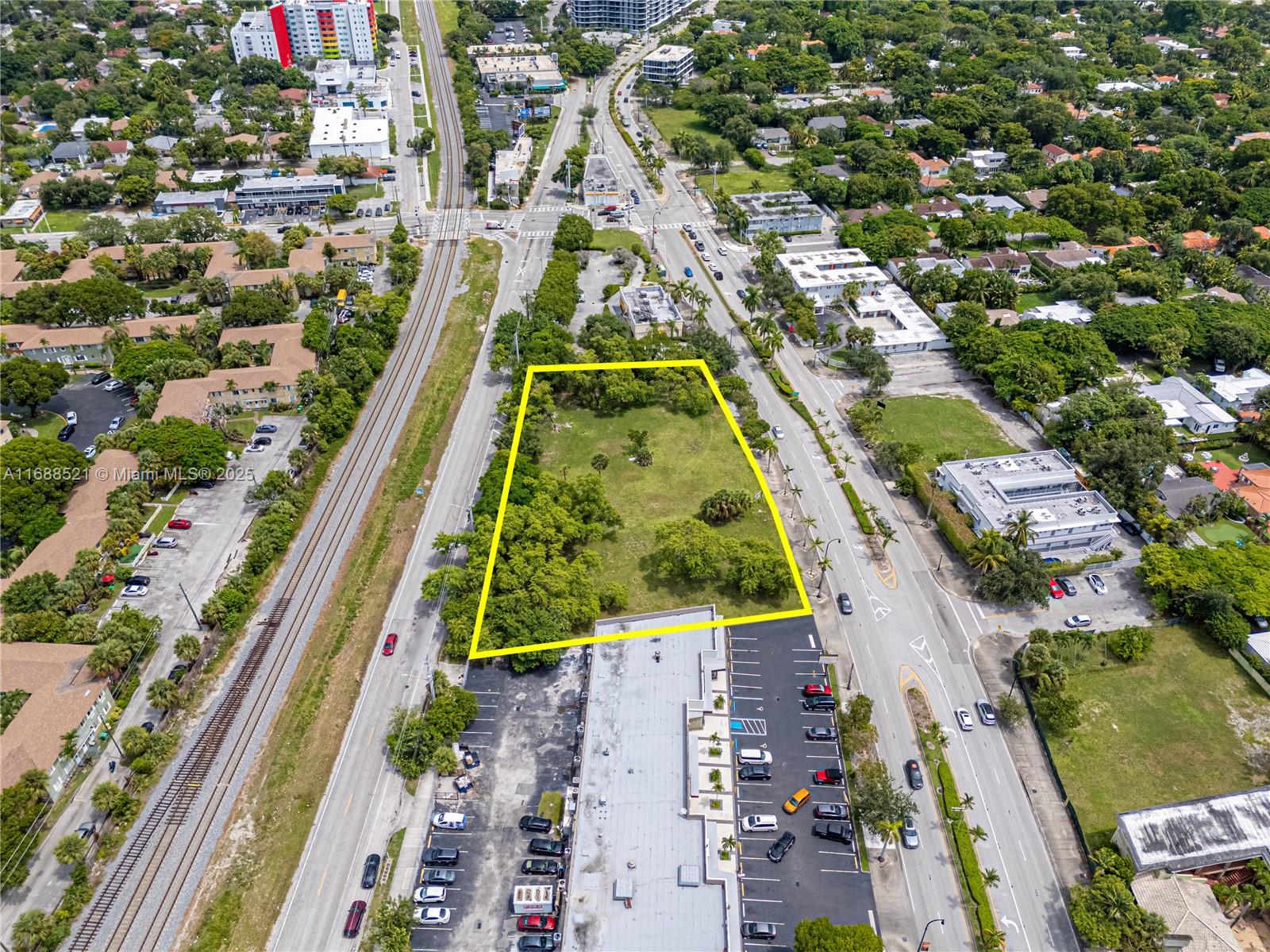 default 5220 Biscayne, Miami FL 33137 — #A11688521