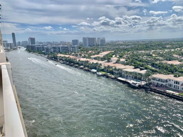 1500 S Ocean Dr # 17E, Hollywood FL 33019 — #A11694968