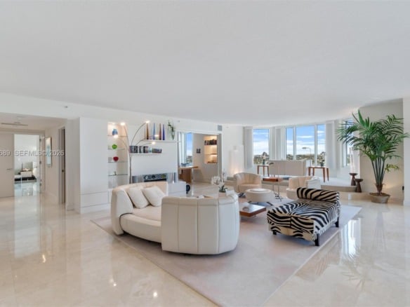 3055 Harbor Dr # 1202, Fort Lauderdale FL 33316 — #A11695689