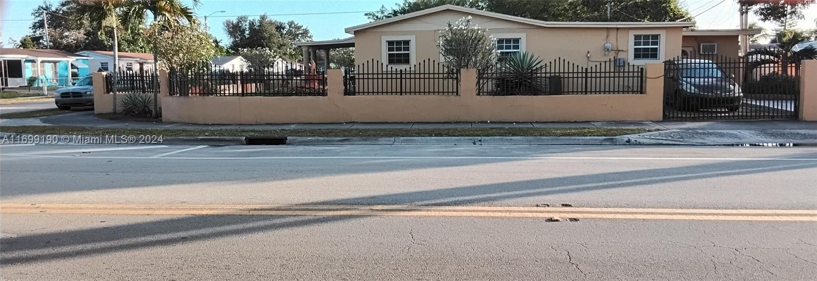 6dd28e9b-3721 20620 NW 34th Ave, Miami Gardens FL 33056 — #A11699190