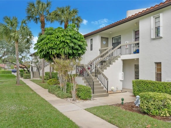 21364 Cypress Hammock Dr # 1H, Boca Raton FL 33428 — #A11700264