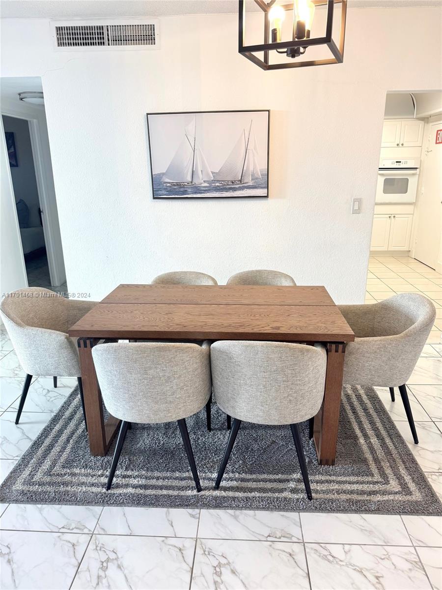 6dd28e9b-3749 3901 S Ocean Dr # 3Y, Hollywood FL 33019 — #A11701468