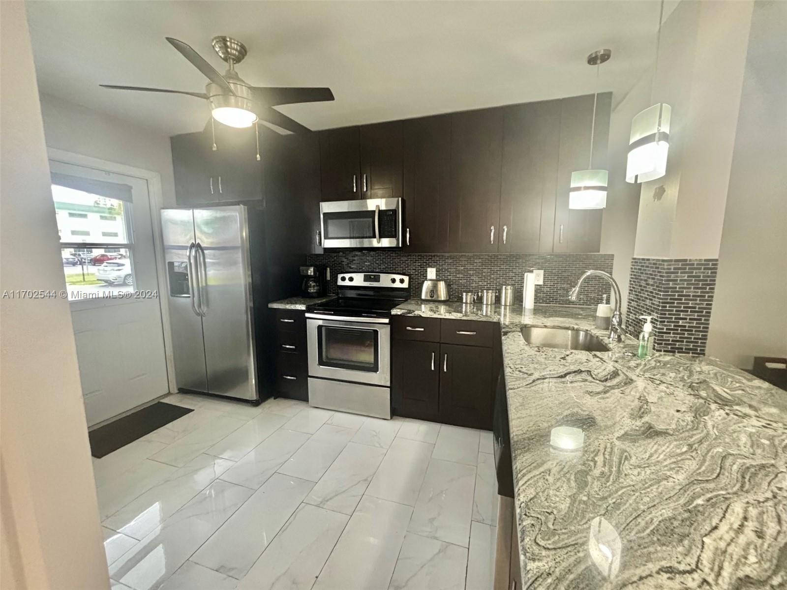 6dd28e9b-3761 1445 Atlantic Shores Blvd # 102, Hallandale Beach FL 33009 — #A11702544