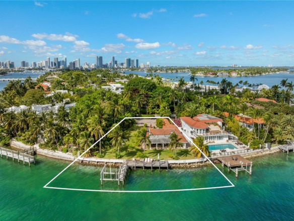 6 S Hibiscus Dr, Miami Beach FL 33139 — #A11703462