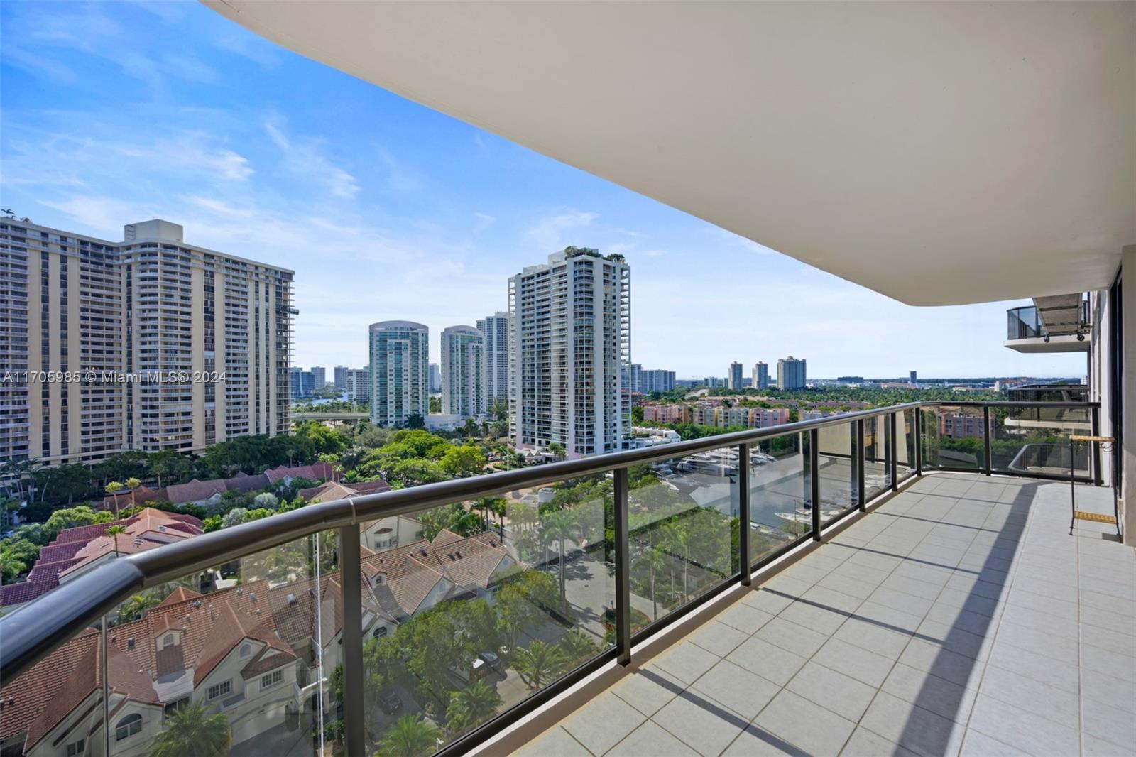 6dd28e9b-3794 19667 Turnberry Way # 14C, Aventura FL 33180 — #A11705985