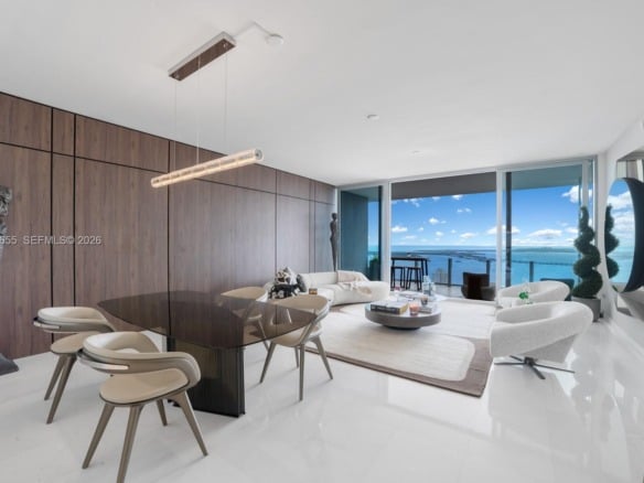 300 Biscayne Blvd Way # 4703, Miami FL 33131 — #A11708655