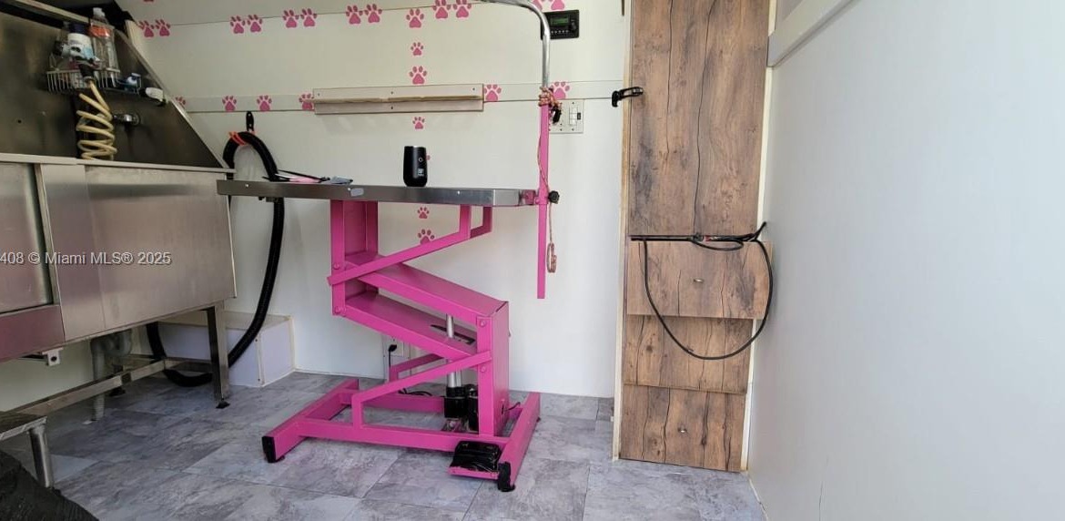 1170
