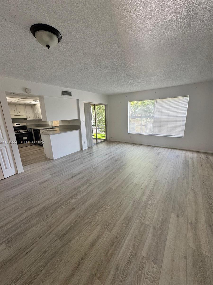 6dd28e9b-3848 4241 NW 19th St # 170, Lauderhill FL 33313 — #A11712557