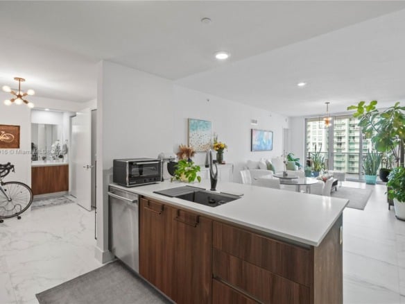 488 NE 18th St # 4009, Miami FL 33132 — #A11717016