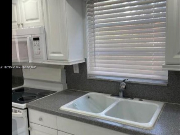 1020 94th St # 203, Bay Harbor Islands FL 33154 — #A11717434