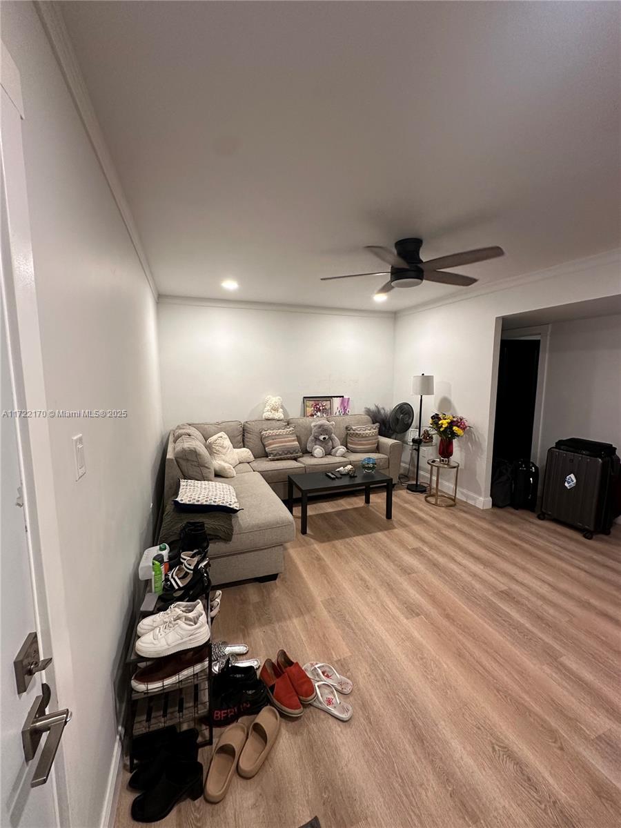 6dd28e9b-3967 5100 SW 41st St # 328, Pembroke Park FL 33023 — #A11722170