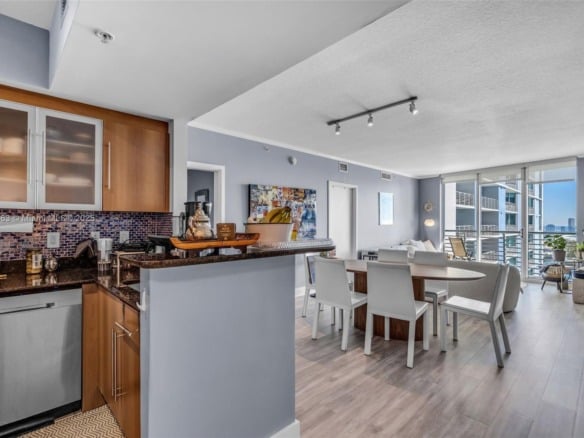325 S Biscayne Blvd # 3726, Miami FL 33131 — #A11723363