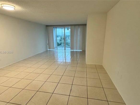 1780 NE 191st St # 609, Miami FL 33179 — #A11725222