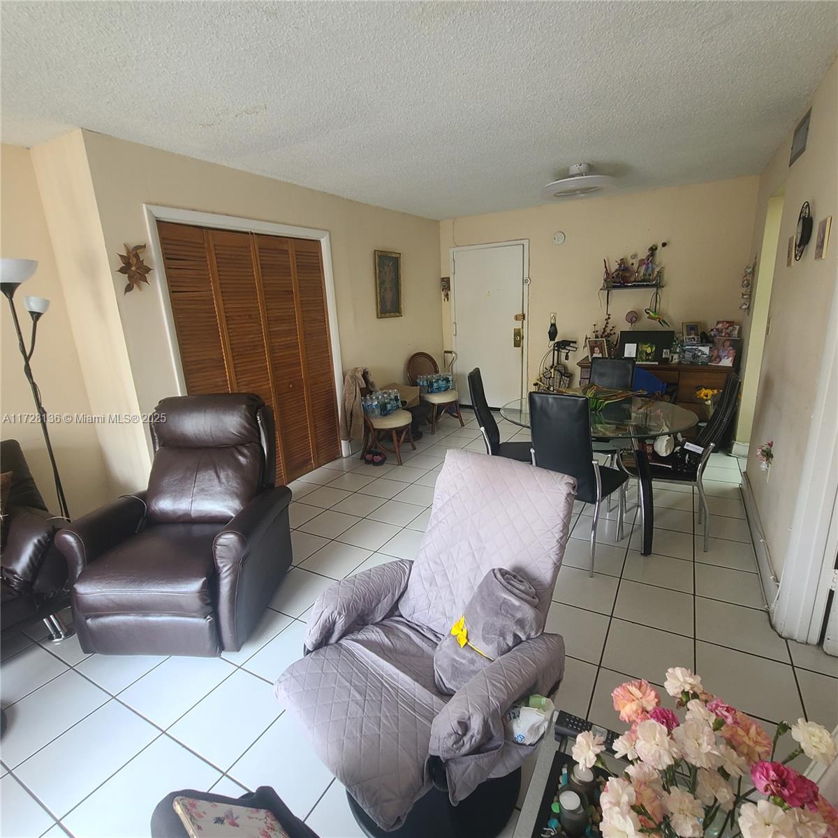 6dd28e9b-4063 4803 NW 7th St # 14, Miami FL 33126 — #A11728136