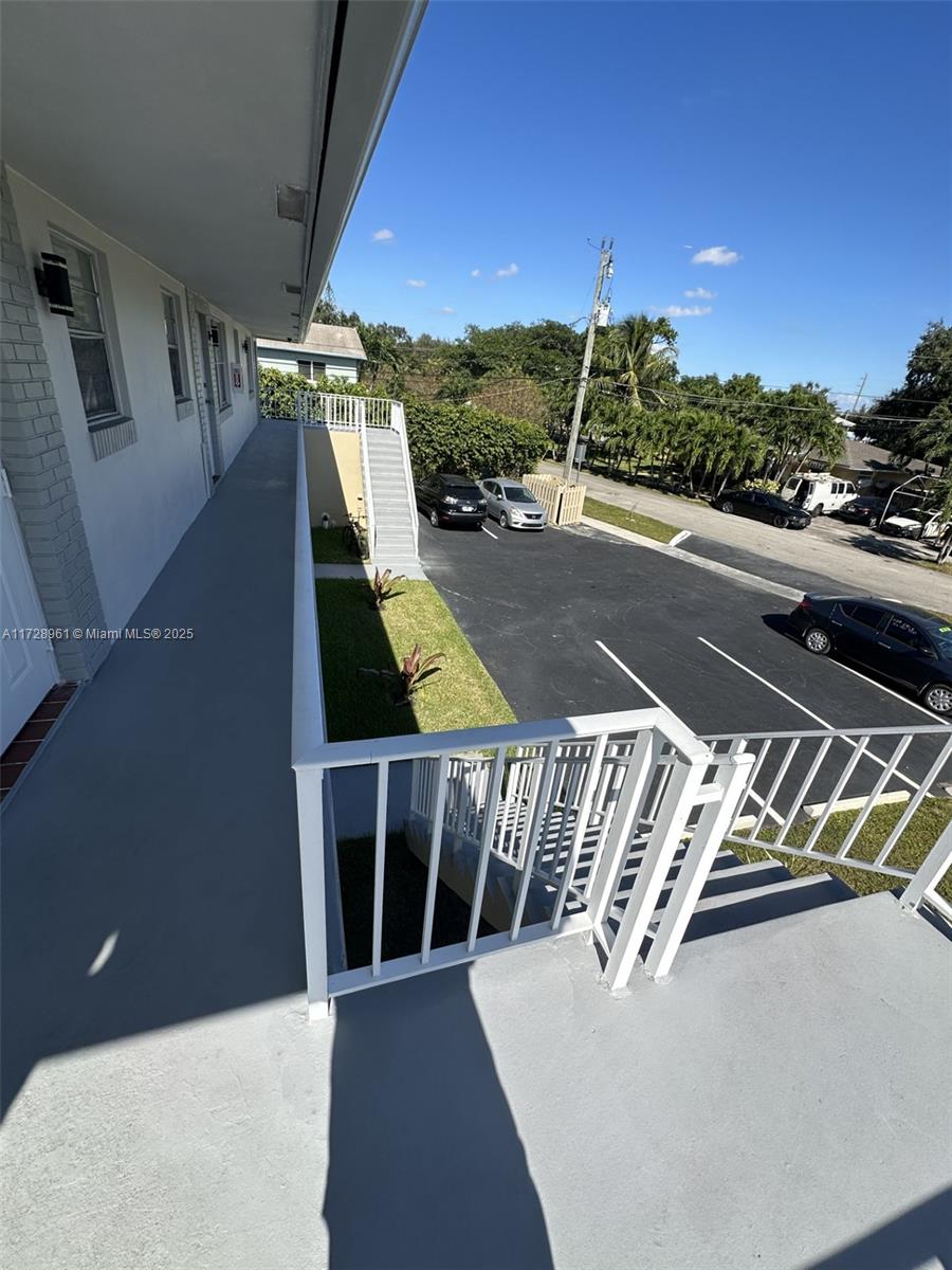 6101 Garfield St, Hollywood FL 33024 — #A11728961