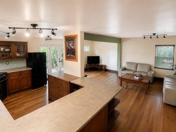 1401 NE 33rd St, Oakland Park FL 33334 — #A11730070