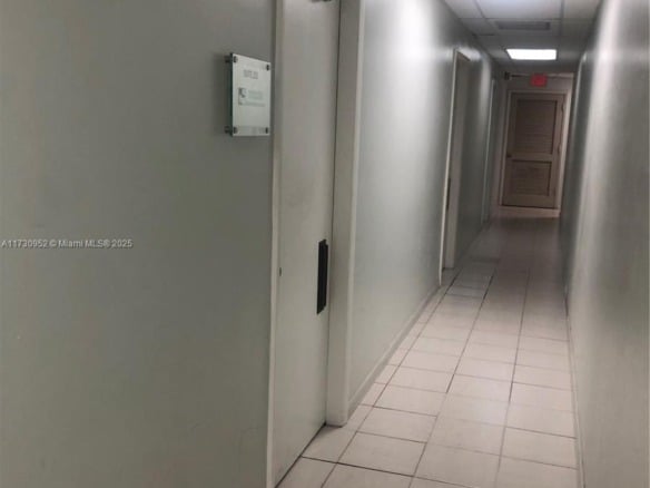 1385 SW 22 # 203, Coral Gables FL 33145 — #A11730952