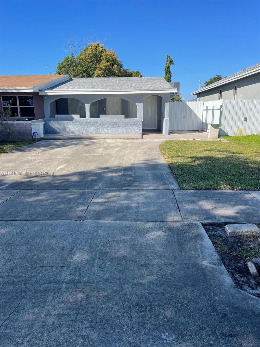 6dd28e9b-4143 1187 NW 29th Ter, Fort Lauderdale FL 33311 — #A11734036