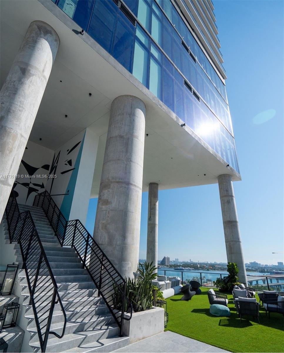 6dd28e9b-4154 398 NE 5th St # 1510, Miami FL 33132 — #A11735119