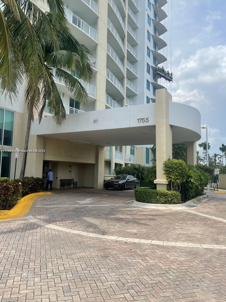 6dd28e9b-4268 1755 E Hallandale Beach Blvd, Hallandale Beach FL 33009 — #A11744905