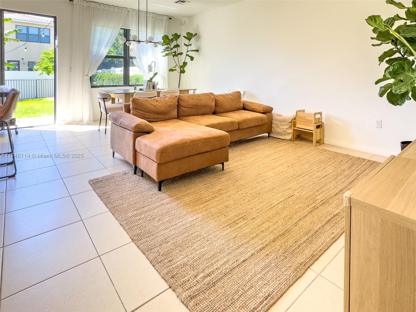 6dd28e9b-4274 686 NE 191st Ter, Miami FL 33179 — #A11745114