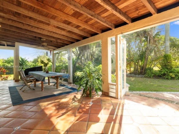 37255 SW 214th Ave, Homestead FL 33034 — #A11745400