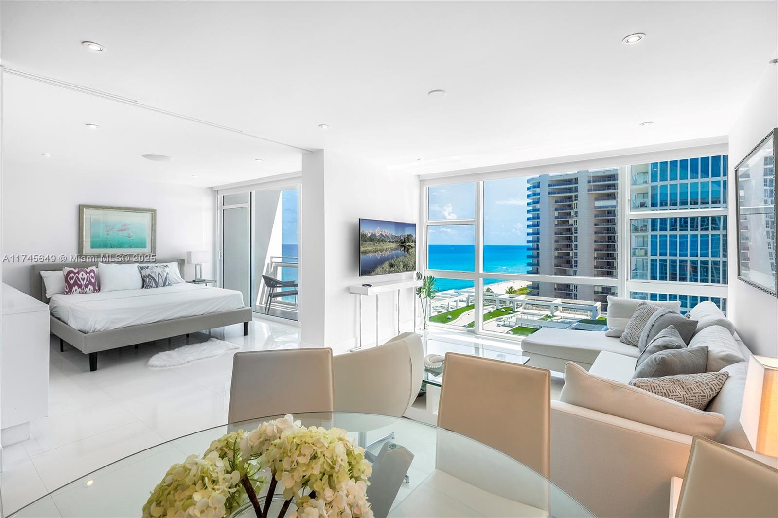 6dd28e9b-4282 6801 Collins Ave # 1206, Miami Beach FL 33141 — #A11745649