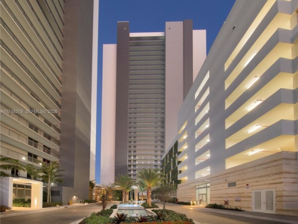 16385 Biscayne Blvd # 1221, North Miami Beach FL 33160 — #A11748279