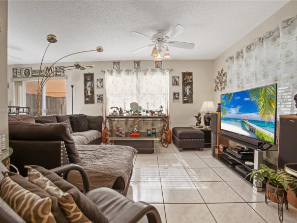 265 NE 12th Ave # 265, Homestead FL 33030 — #A11752259
