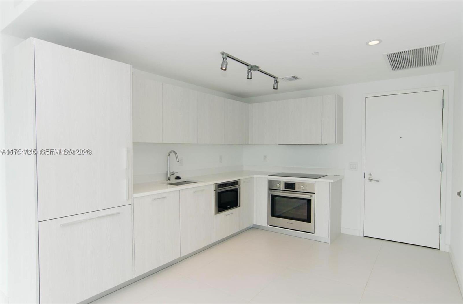 501 NE 31st St # 2009, Miami FL 33137 — #A11754145