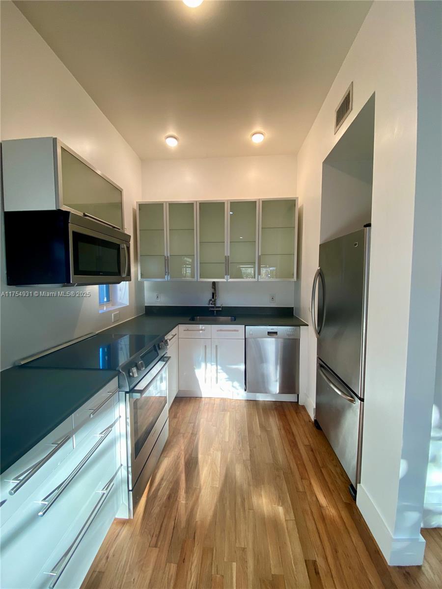 929 Michigan Ave # 5, Miami Beach FL 33139 — #A11754931
