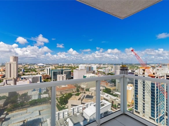 253 NE 2nd St # 3702, Miami FL 33132 — #A11756248