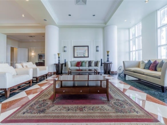 17555 Atlantic Blvd # 606, Sunny Isles Beach FL 33160 — #A11756357