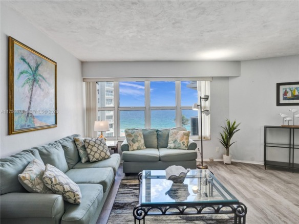 3700 Galt Ocean Dr # 402, Fort Lauderdale FL 33308 — #A11756878