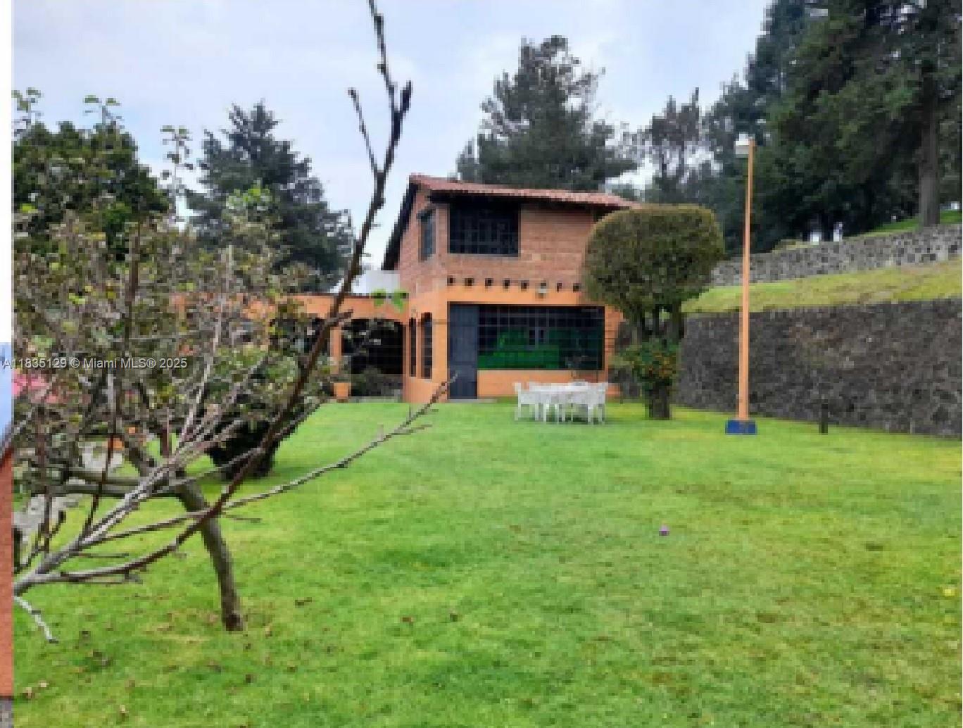 KM 31 CARRETERA FEDERAL A CUERNAVACA, Other Country – Not In USA 014500 — #A11835129