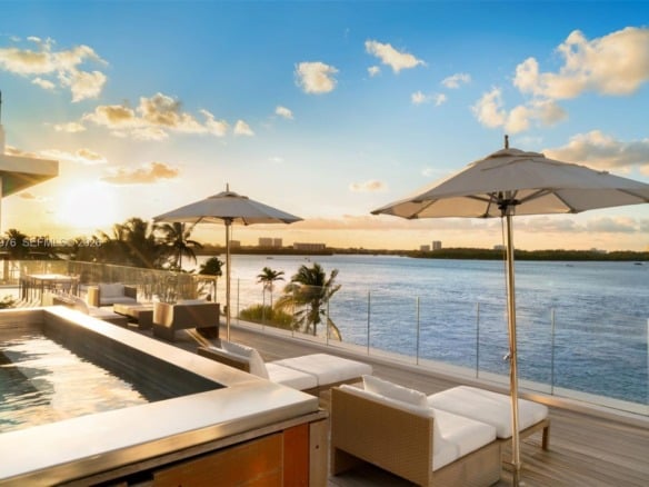 284 Bal Bay Dr, Bal Harbour FL 33154 — #A11757976