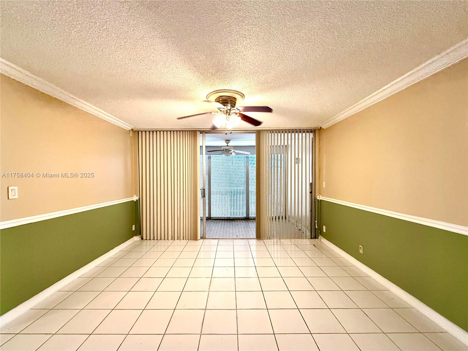 920 NE 199th St # 4J, Miami FL 33179 — #A11758404