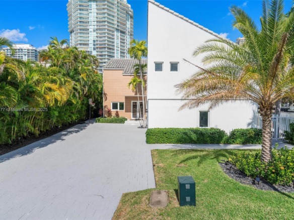 201 Atlantic Ave, Sunny Isles Beach FL 33160 — #A11758977