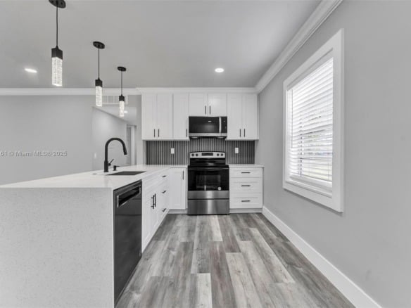 38 Flanders A # 38, Delray Beach FL 33484 — #A11759161