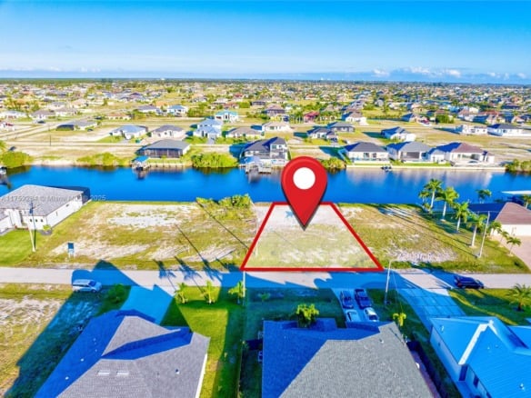 1515 NW 41st Pl, Cape Coral FL 33993 — #A11759284