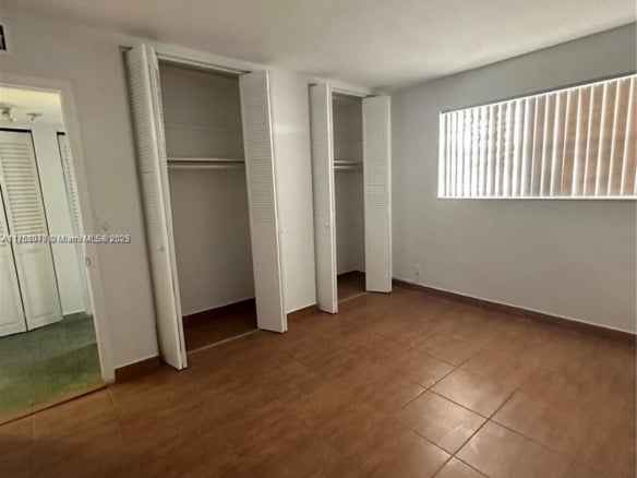 1100 NE 1st Ct # 105, Hallandale Beach FL 33009 — #A11761079