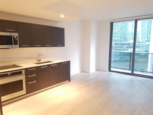 55 SW 9th St # 1107, Miami FL 33130 — #A11761812